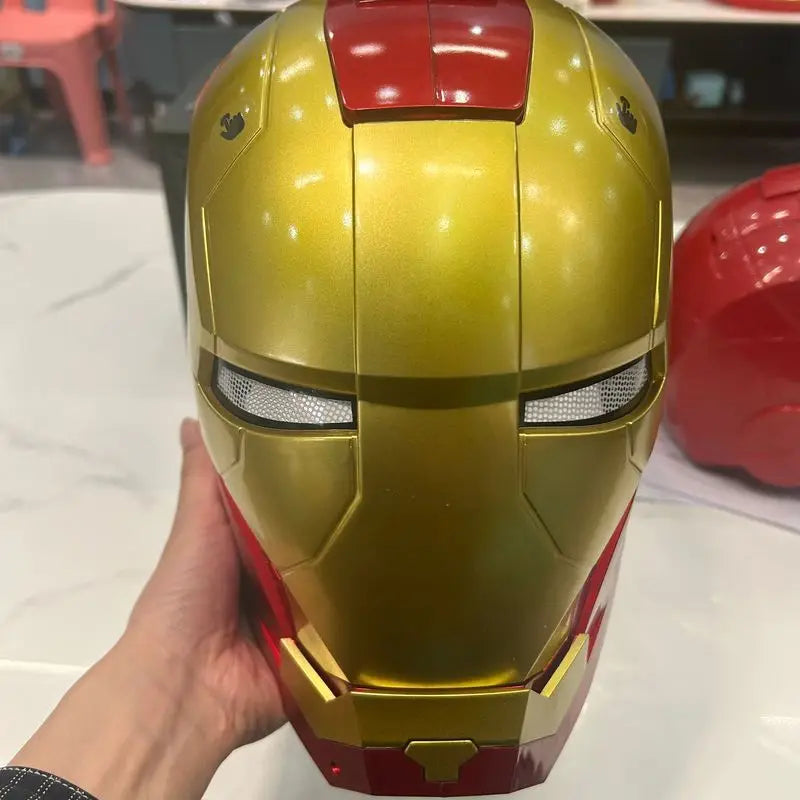 Marvel Iron Man – Elektrisk bärbar hjälm